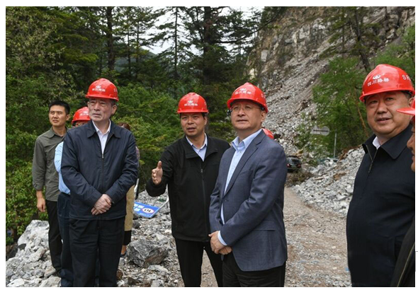 四川省委副書記、省長尹力一行赴 九寨溝景區(qū)恢復(fù)重建項(xiàng)目調(diào)研